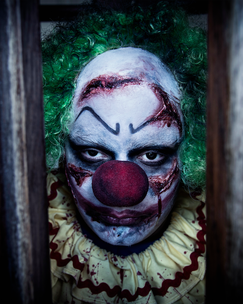 CircusOTD's tweet photo. @Hot1028 Join #CircusoftheDamned this Friday night for an evening full of spooks and scares! http://t.co/qStiVF6mbD http://t.co/9bkJsOYx2m