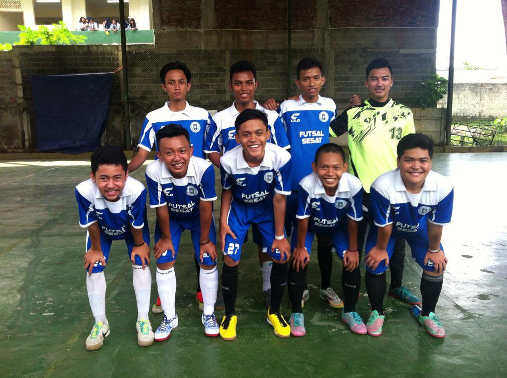 Futsal_Sesat's tweet photo. FutsalSesat v SMA Master #FutsalSesatDay #PBCup http://t.co/38aLYReVjS