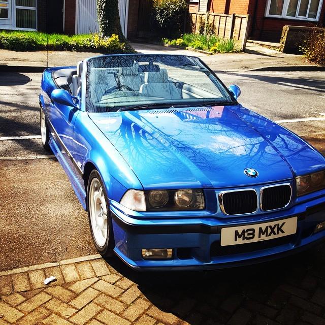 Tupac_music's tweet photo. Me and My Girlfriend "Electra" My 1998 E36 ///M3 🚘 Evolution Convertible #BMW #1998 #E36 #M3 #Evolution #Convertib… http://t.co/LNDBnIbscq
