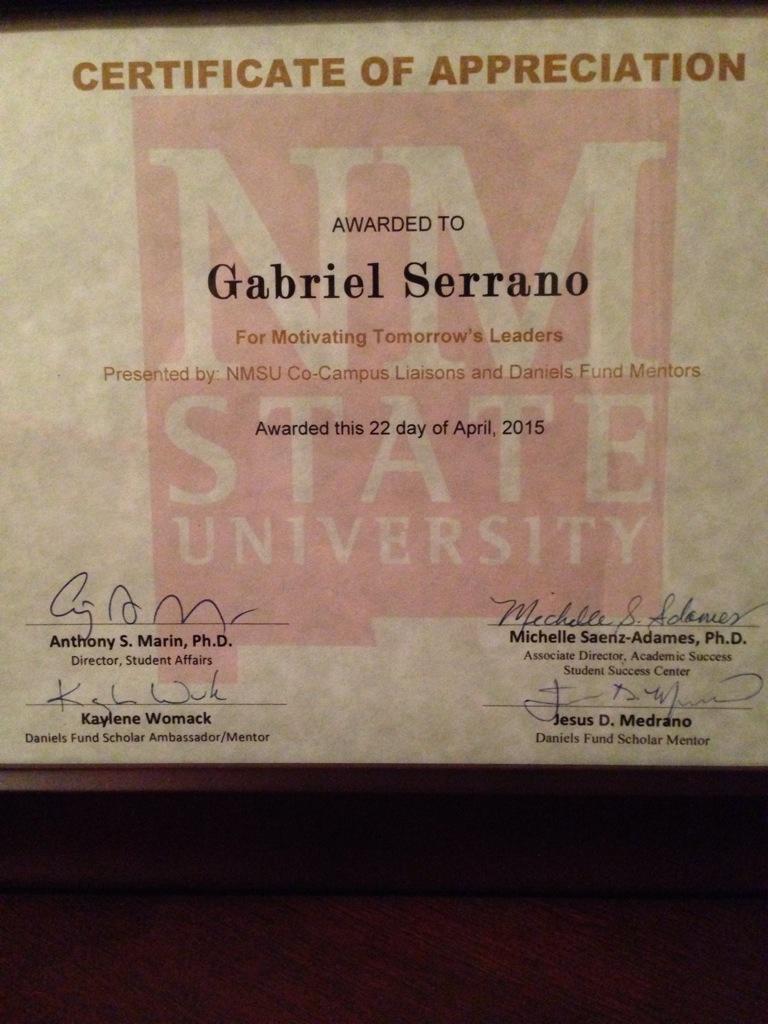 Gabe4Target's tweet photo. Had a great time motivating the Daniels Fund Scholarship students tonight at New Mexico State University. http://t.co/l9wjjTvOPN