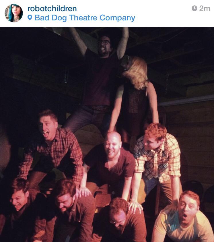 GetSomeTO's tweet photo. We did an improvised human pyramid tonight and no one got hurt! Thanks @robotchildren for the pic! #getsomeTO http://t.co/jNsegxeFNL