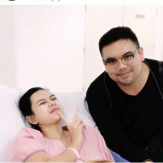 ettyning's tweet photo. Kk@aurakasih87 ku sayang cpat sembuh ya ,sayang bgt sama kk love you, bang iky @rizkyrais semangat ya utk jagain kk http://t.co/VARyKoaBfk