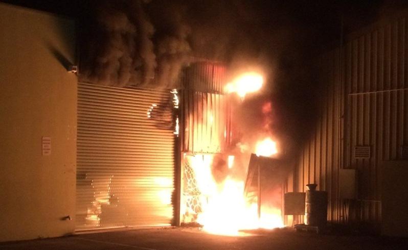 FCFWASouth's tweet photo. Another business in WA overnight has the heart break of its factory engulfed in fire
#KeepyourbusinessfiresafewithFCF http://t.co/BQkmvcAJic