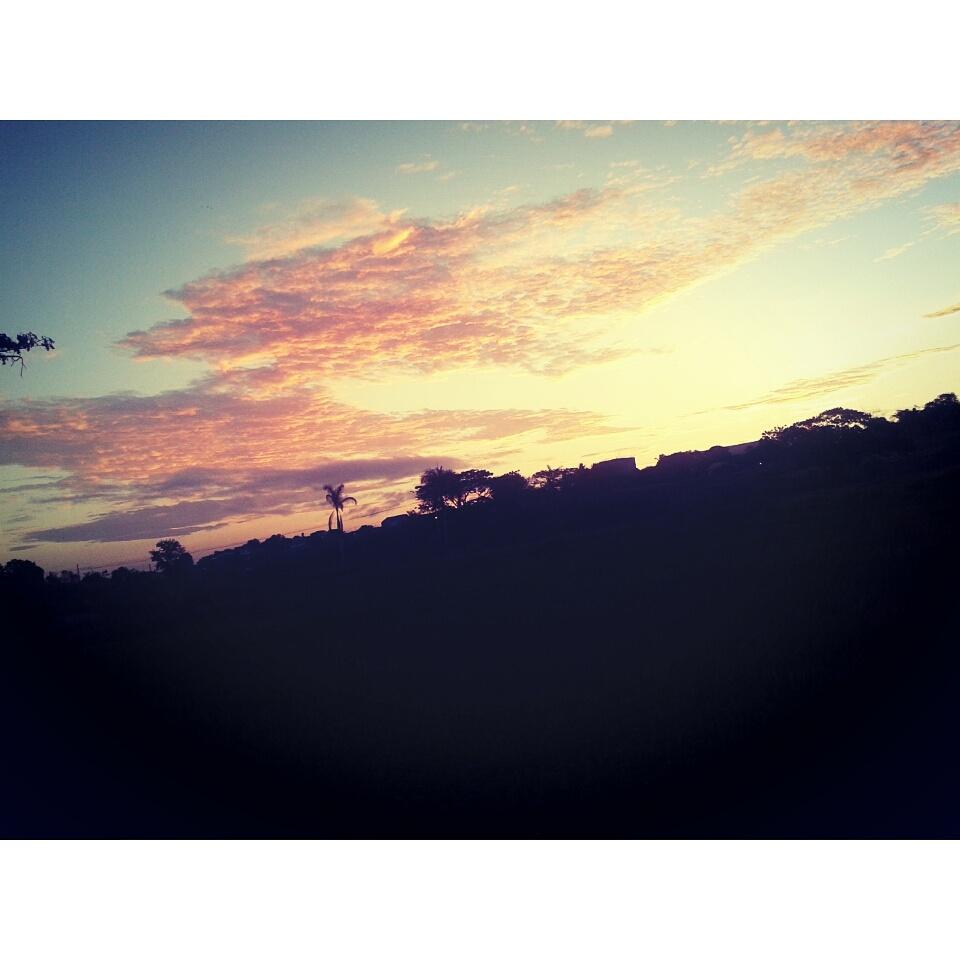 erica_milo's tweet photo. Beautiful sunset http://t.co/ezhLH8aAqe