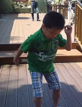 MrsDale_Edu's tweet image. Truly honored to be #ADE2015 #ADEClassof2015 THANKS ADE!!! ...See my robot HAPPY dance? youtube.com/watch?v=4aOq2d…