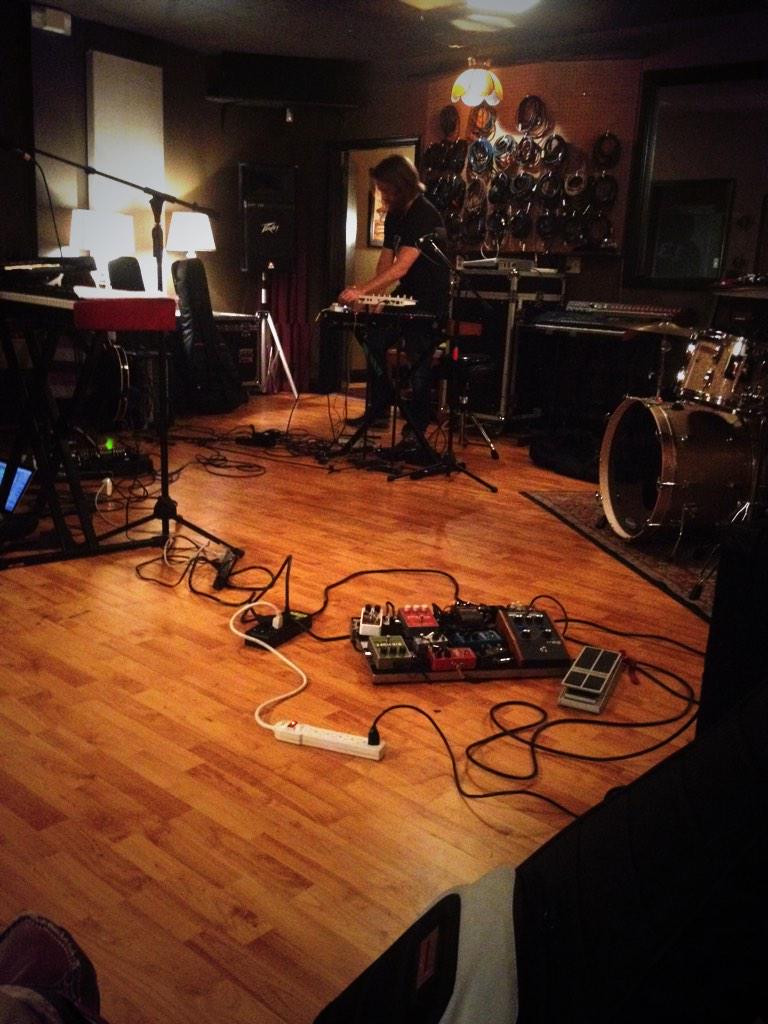 MikeLuzecky's tweet photo. Rehearsal with @kaelasinclair for tomorrow night, opening for @PhoxBand at the Loft in Dallas, 9pm! Come through!!! http://t.co/bg4MHRVoK0