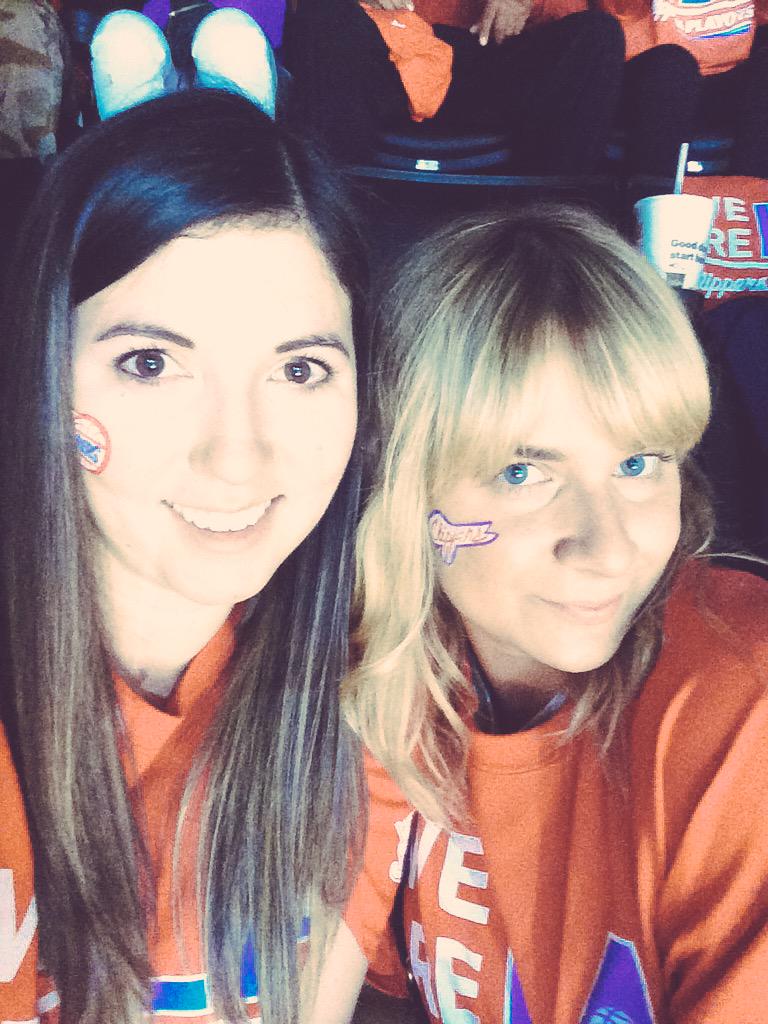cmariko's tweet photo. @LAClippers Representing at the game all the way from CANADA. #WeAreLA http://t.co/1ES1gh60qs