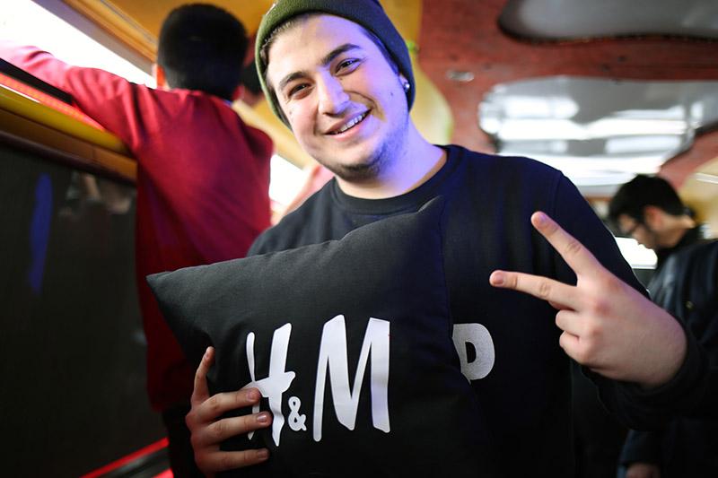 ExcuseMeMan's tweet photo. Capturing #HMBagdatCaddesi Party Bus moments for @hmturkiye ! #ExcuseMeMan http://t.co/824vO9ejWc