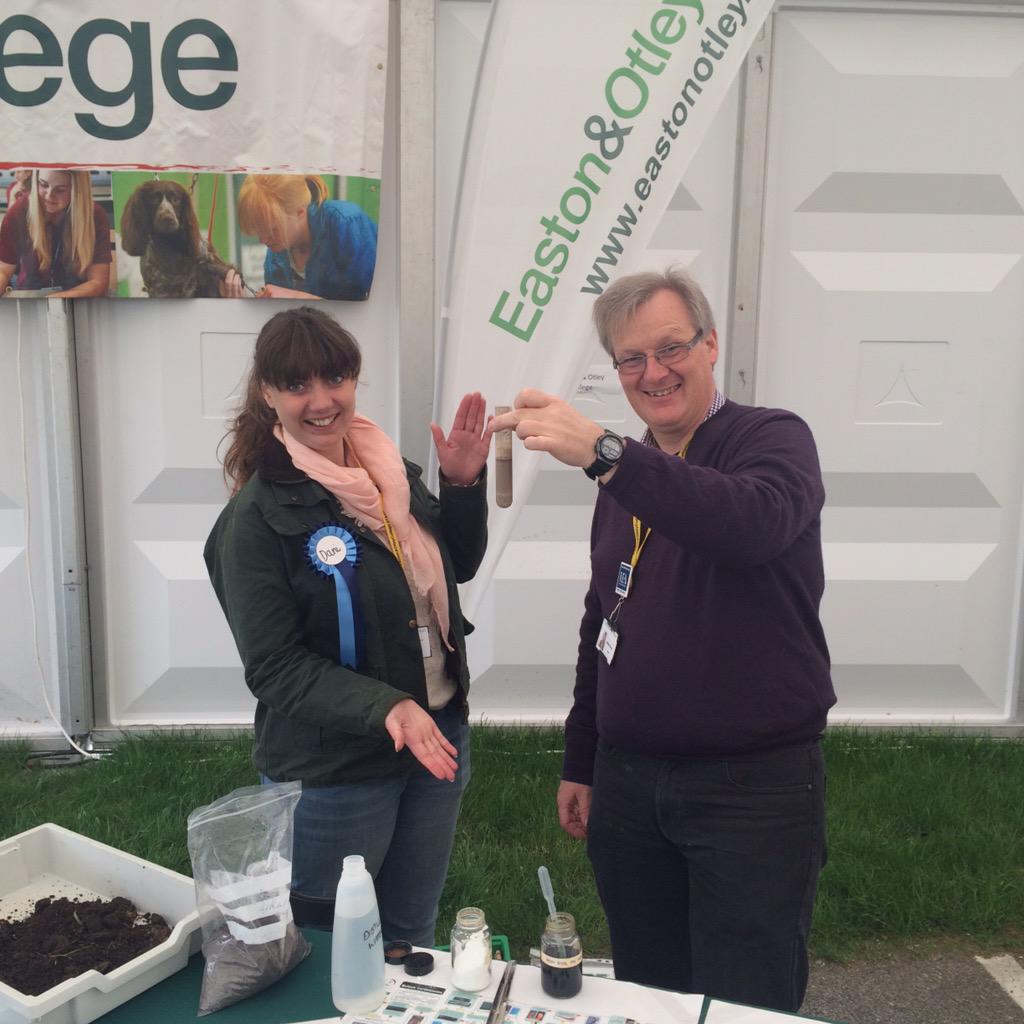 Izzy Botfield tweet media