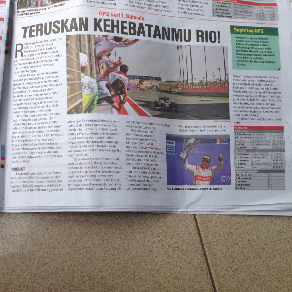 SahabatRio's tweet photo. Kehebatanmu akan terus berlanjut @RHaryantoracing , tabloid @otomotifweekly Hal 33 #supportRH15 http://t.co/KrxjsxI1QA