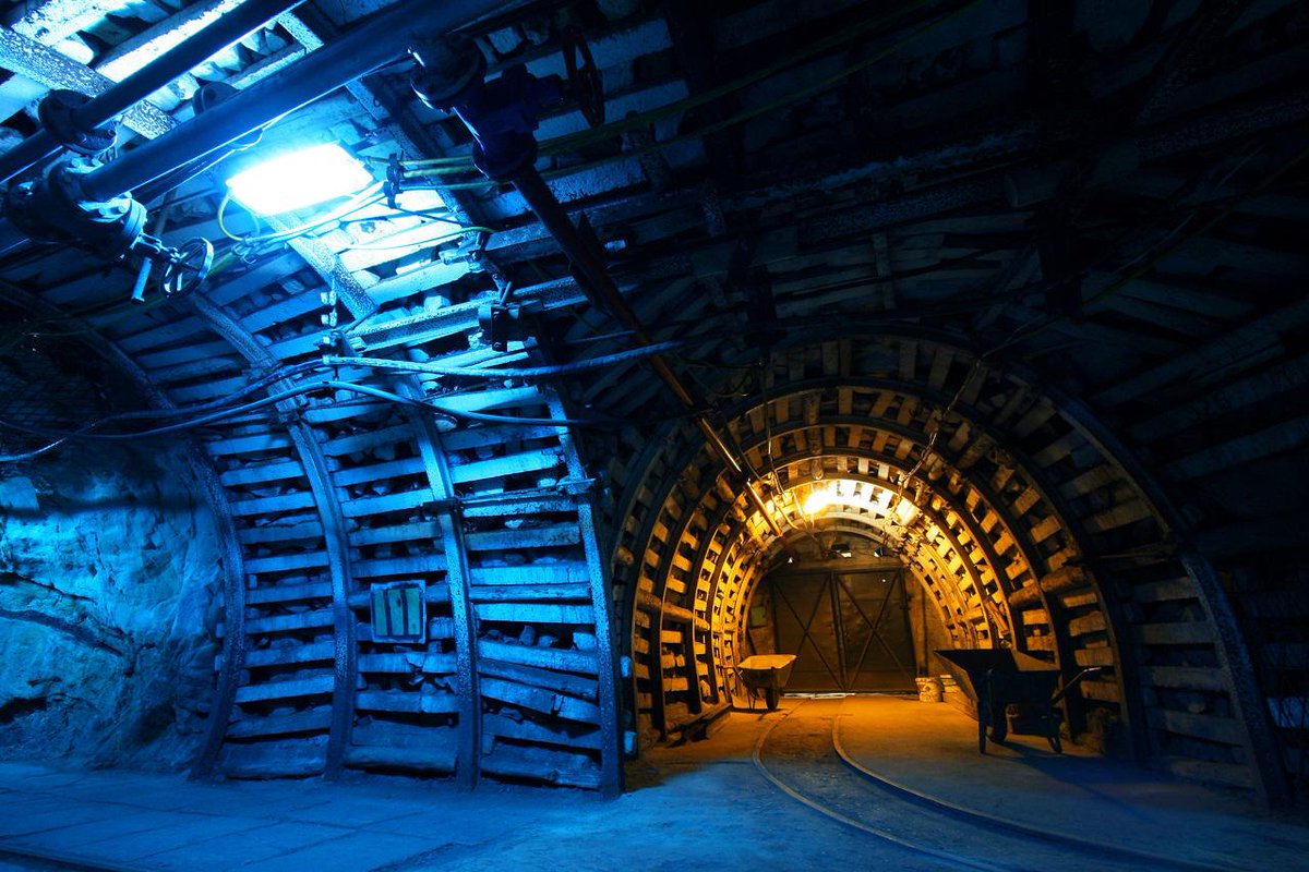 MyNewsNet's tweet photo. 21 Chinese workers drown to death after coal mine floods.
http://t.co/kqRC5EJY8h http://t.co/BbR6louxmP