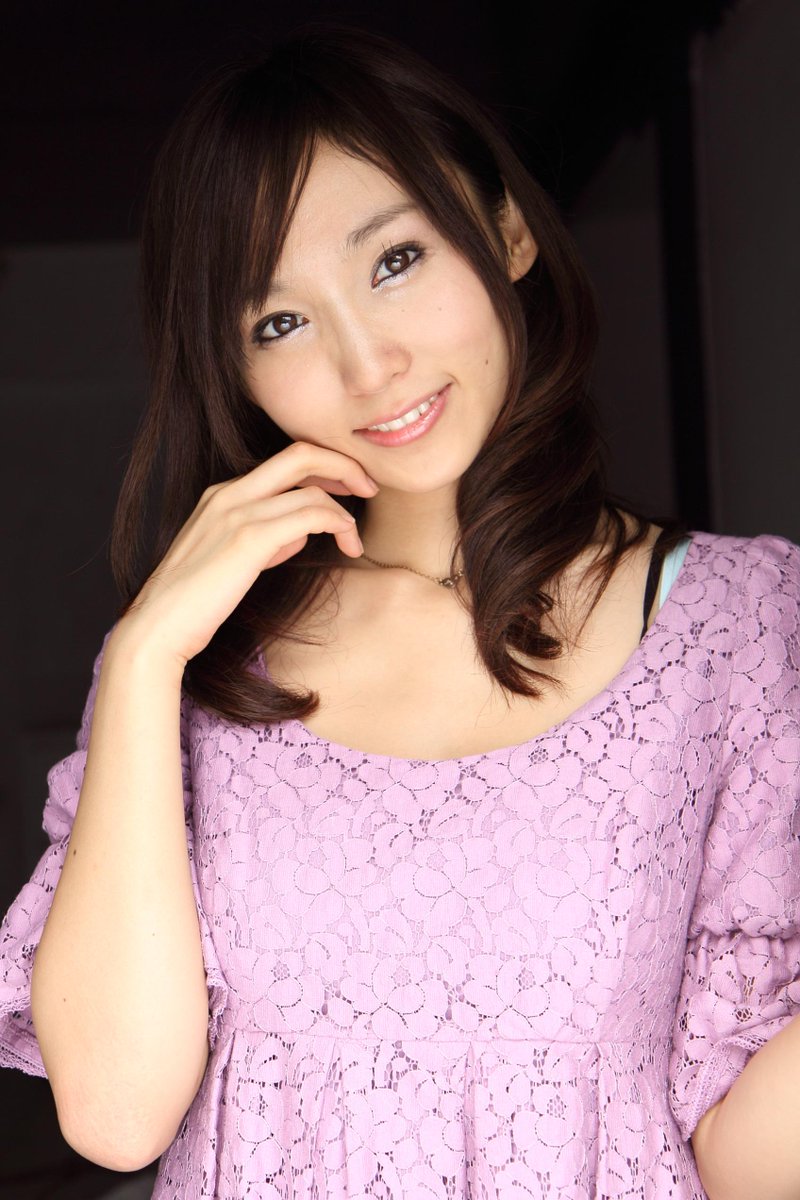 GroselHaley's tweet photo. セクシーと思ったらりツイートhttps://t.co/SOtXw54C9N