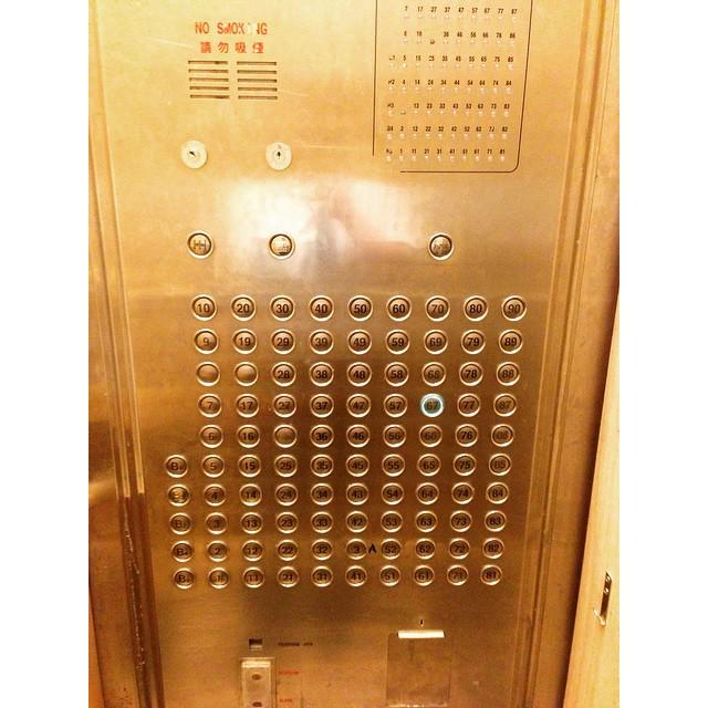 jpluschh's tweet image. #FreightElevator in Taipei 101. First time seeing this in 3 yrs of working time here...
