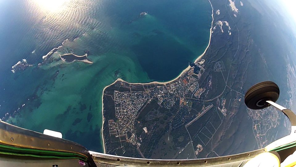 SkydiveJBay's tweet photo. @karlstefanovic  Legend! We'd love to take you for a skydive! When are you in Perth next mate? http://t.co/mo96oE8GDa