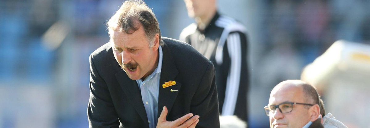 Fanbookz_de's tweet photo. @SPORT1 Darum bin ich sauer… #Neururer exklusiv nach der @Hannover96 Absage http://t.co/51FrJZ0zZB http://t.co/ZLVVXfU3Z5