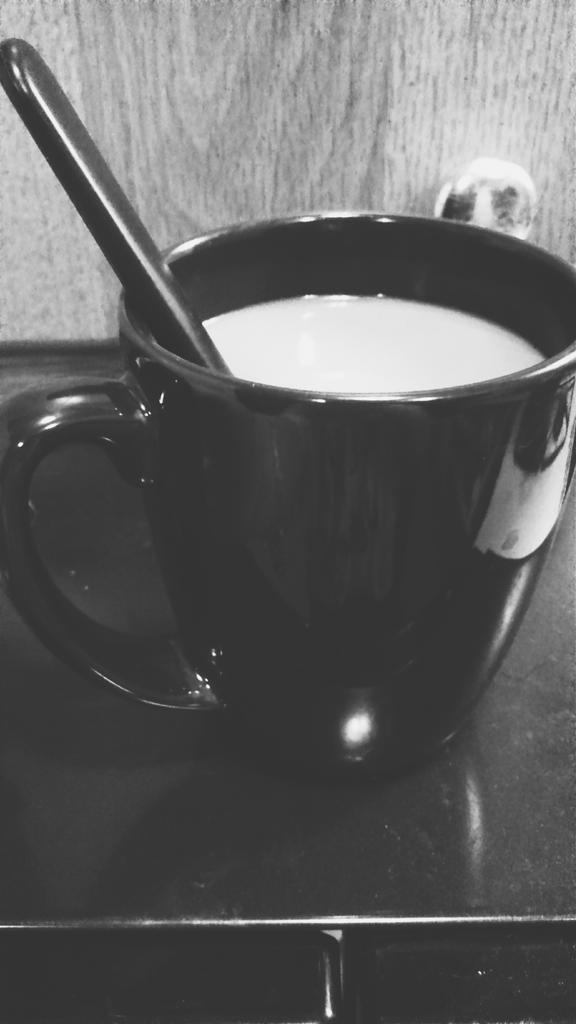LibraryMentis's tweet image. There's nothing like a cup of Chocolate Mint coffee to get in the writing mood.
