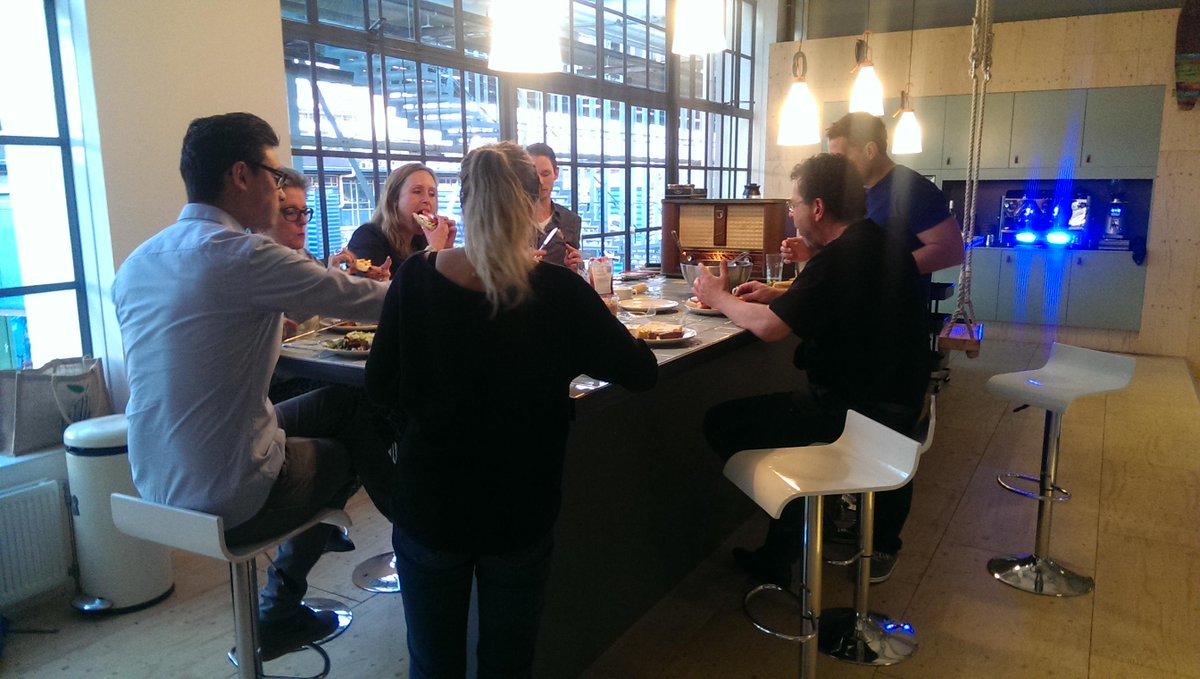 willemcammel's tweet photo. GAAF diner @Gaaf_Rudy en Laurie dank voor org. @Jump_Movement @jvanodenhoven @studio_tast @wesselhofman @StrijpS -CS http://t.co/eiLSgGJDbZ