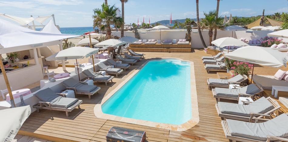 BardoBeach's tweet photo. A la découverte du Bar d'Ô
Aujourd'hui on vous révèle la piscine pour une après-midi farniente #BardoBeach #Farniente http://t.co/E9iv84WPmu