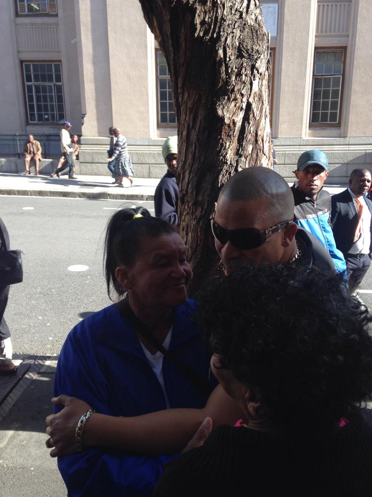 ewnreporter's tweet photo. #CTguns Alleged 28s gang kingpin Ralph Stanfield leaving court. SF http://t.co/wVkXa9QvQo