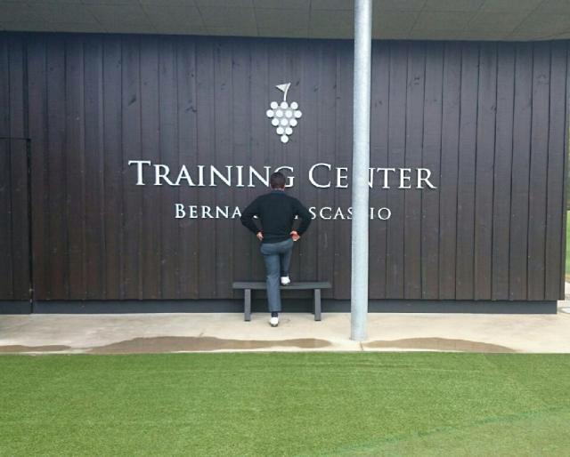 LPargade's tweet photo. Échauffement avec @ChapellanB @GolfduMedoc http://t.co/eIpVmI7Agr