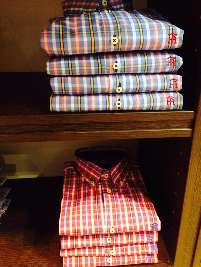 HierroyAlberoSA's tweet photo. Una camisa de caballero perfecta para ir a cuerpo http://t.co/2KG5LzO1eV