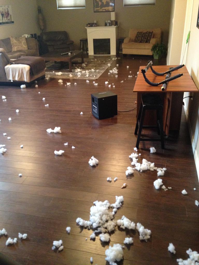 GoldGord's tweet photo. Wasn't me 🙊 http://t.co/pFH2PvVhG7