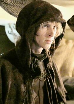 || Not new to RP, RT this for me? Thanks. #descriptive #bisexual #neverland #storybrooke ||