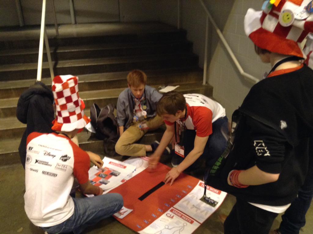 C14Robotics's tweet photo. Making the final preparations to the core values poster. #flluk http://t.co/rEOKP2gDyG