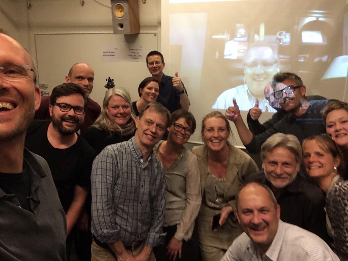 kstrobech's tweet image. What an #epic session @rjohnsen1 and I had today with @markwschaefer in our #dmjx diploma class. Read #contentcode!