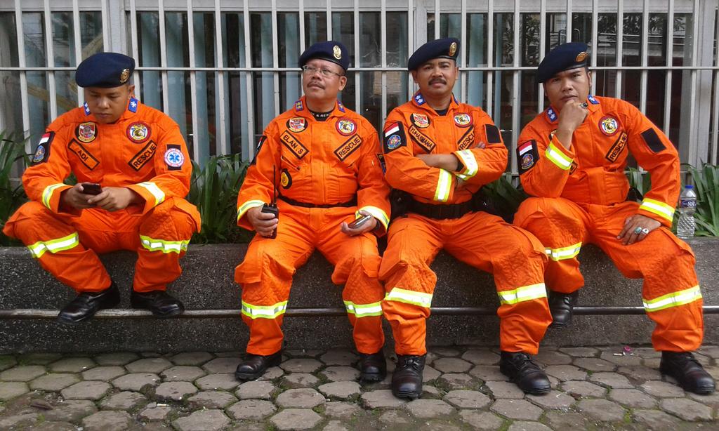 Api45Api's tweet photo. @epierawan lalungse a http://t.co/d70f4dHdl3