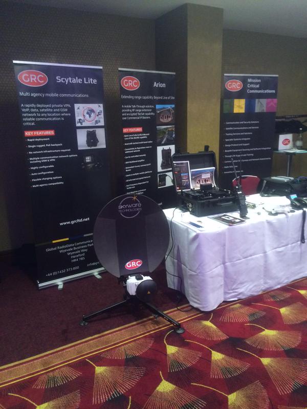 Skyware_Tech's tweet image. Spotted at @GlobalMilSatCom in London, The ATOM 65 #GlobalXpress demonstrated by @grcltd