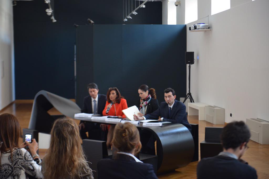 F_Stelline's tweet image. Delpiano "introduce gli obiettivi di #HubLeonardo: fare di @F_ Stelline il centro dei luoghi di #Leonardo.