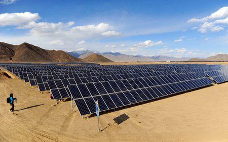 dtdchange's tweet photo. MT @DanielPAldrich
San Diego @SDGE building $5 million #solar #microgrid 
http://t.co/gLrSmABD6d
http://t.co/a5RukmRQVb