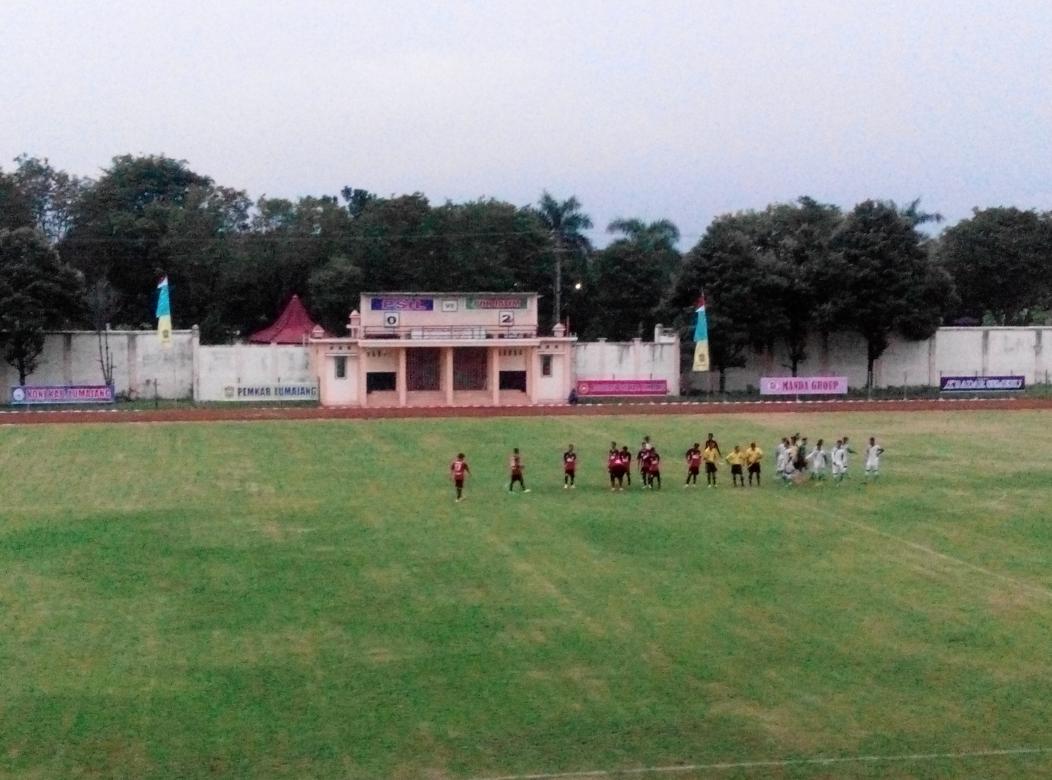 infolumajang's tweet photo. Pertandingan berakhir dengan skor PSIL 0 - 2 PON JATIM #PSILDay http://t.co/HRopjEkrSU