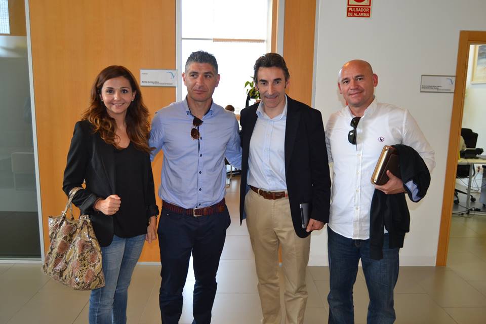 AlhaurinDeporte's tweet photo. El Área de Deportes del Ayuntamiento de Alhaurín de la Torre con Fernando Escartín.

http://t.co/F5yOI1dCgb http://t.co/xWC2SB4L2r