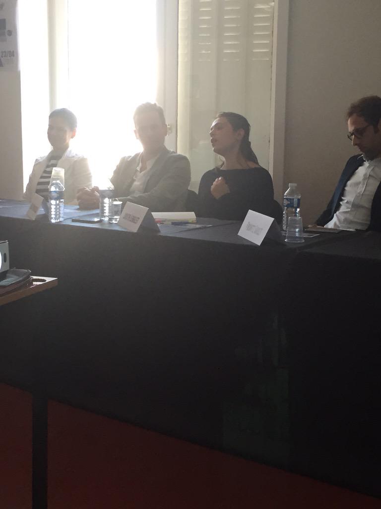 COMAD_Coworking's tweet photo. @JudithLgt Intelligence Collective ne permet pas tjrs de voir émerger ds projets collectifs #esupcomad2015 #livetweet http://t.co/C2euZTzJcy