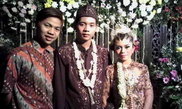 Selamat menikah teman ♥