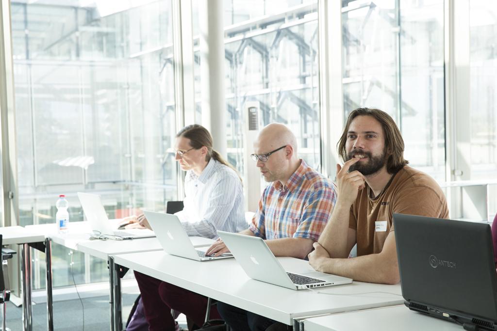 HumanBrainProj's tweet photo. See some photos of the hands-on session with #NEST and @gewaltig, #NESTUserWorkshop http://t.co/MG1oE61j3X