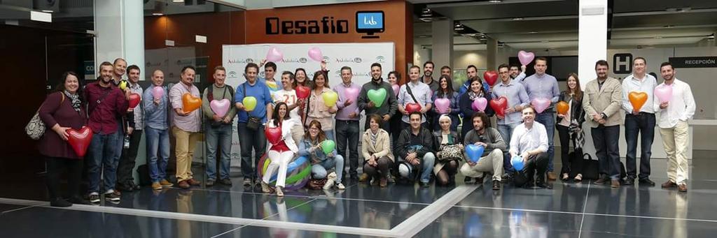_turismoandaluz's tweet photo. Buen equipo! RT @adiaz_abogado: Evento de @DesafioLAB sobre Redes Sociales en @andalucialab #DesafioLab http://t.co/iBXa6daQr7