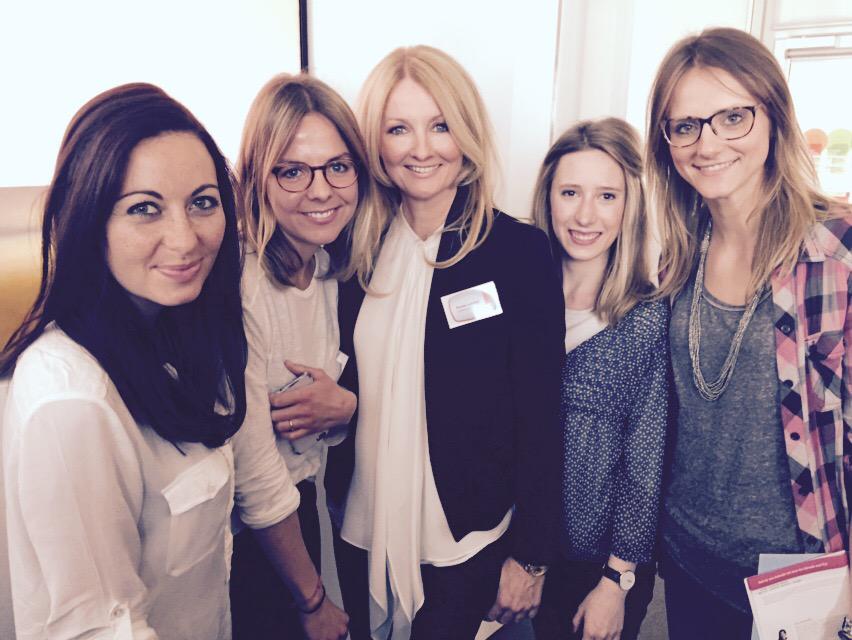 JudyRahmos's tweet photo. Gelungener Auftritt - Frauke haut auf die Pauke! #telemesse #aufdemwegzurwurst #rosinkocht #janainazarella @Koston81 http://t.co/S66ihw5I8t
