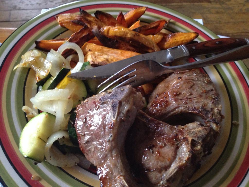 Lambing almost done!!! Just a couple left to go! #grassfedlamb #bryleegrassfedmeats