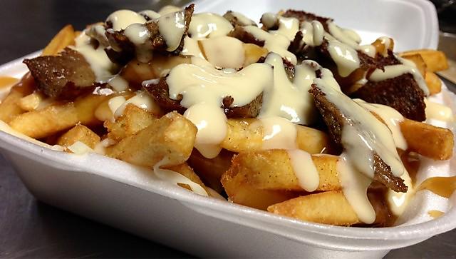 PoutineFestCda's tweet photo. Who's up for a deelish Halifax Donair #Poutine for Breakfast? @JumpOttawa @boomottawa #spreadthecurd #poutinefest http://t.co/MrFLtlIQGt