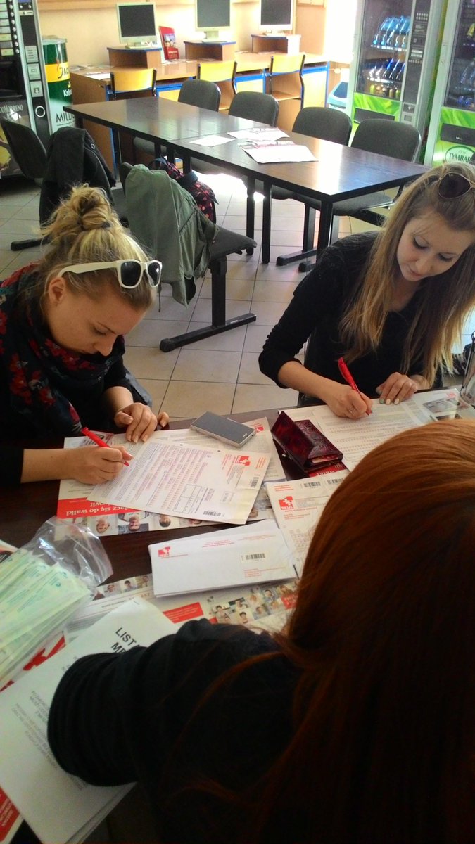 DKMS_pl's tweet photo. #WSTiH w #Gdańsku! Jest moc! #DwaWymazyiDoBazy http://t.co/NQABQV2YUV