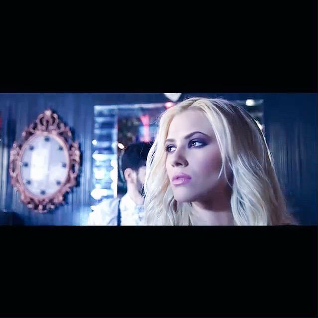 LNarjesFANS's tweet photo. Laura Narjes #NaItanPsema 💗✨ Great Work! http://t.co/dvtr3GsFDn