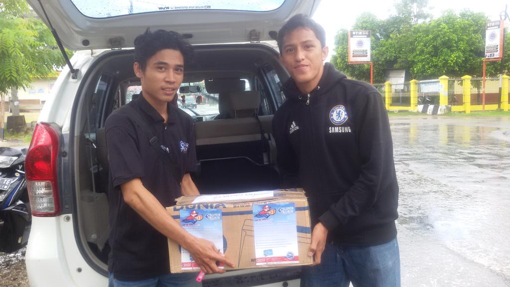 Super Kurir kendari tweet media