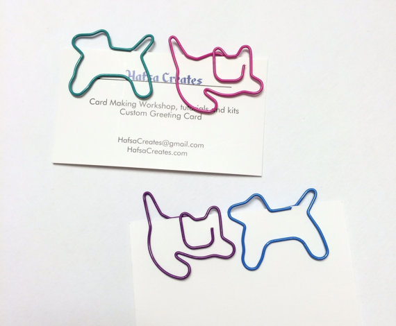 hafsa_creates's tweet photo. }♧  Cat and dog shaped paper clips, perfect for  #CatLady #CatLover #dogLover #PuppyLove http://t.co/7HrhbgabPH http://t.co/66xrfqYDYm