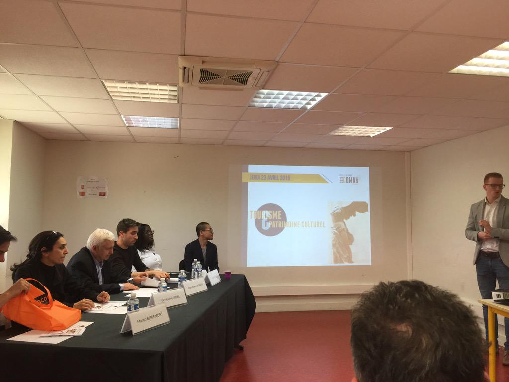 COMAD_Coworking's tweet photo. En direct du débat #patrimoine #culturel @Comad2015 http://t.co/GMf1FpXrOH