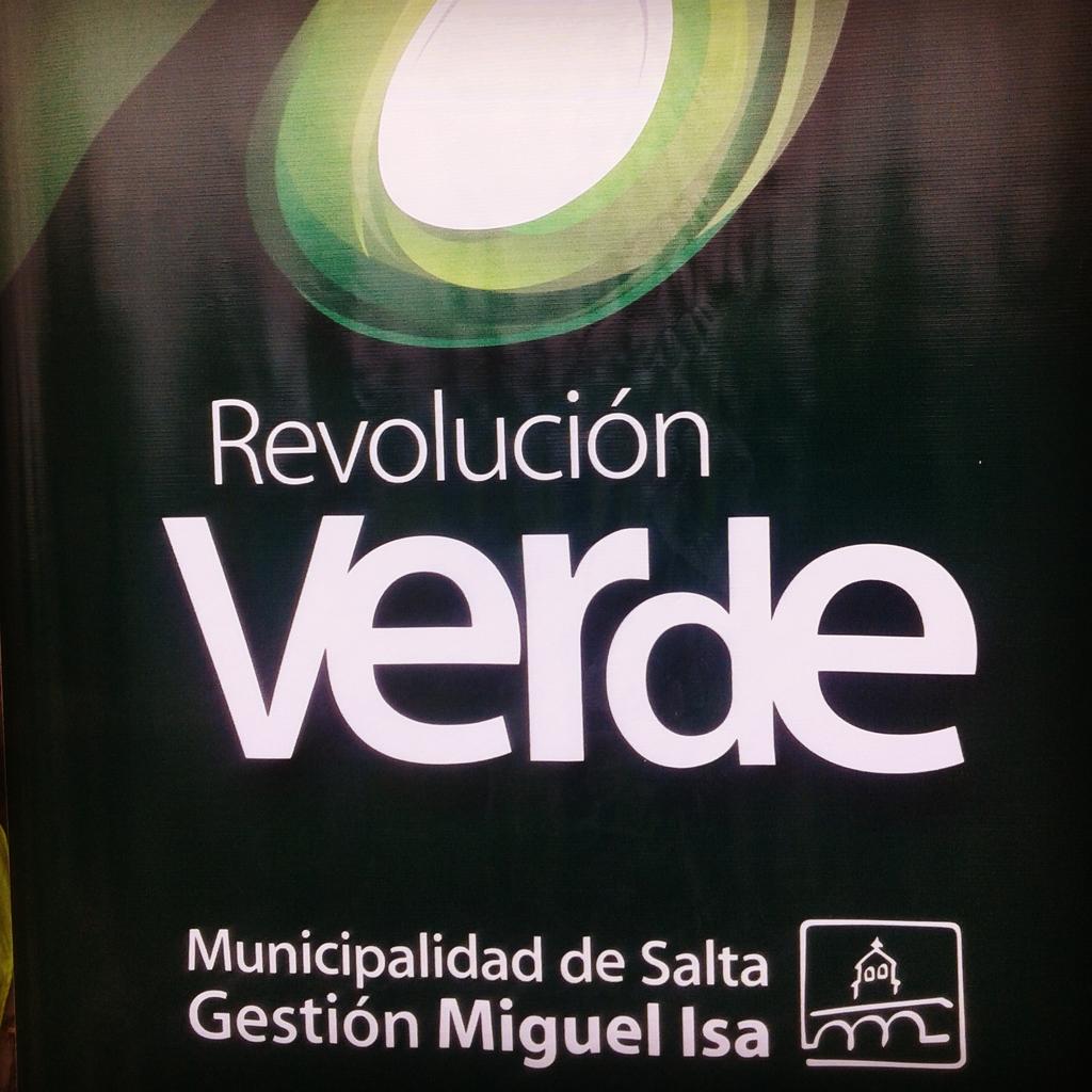 LuchiAcedoSalim's tweet photo. Plantá un Árbol, Sembrá al Futuro. http://t.co/XuUFuPkxZY