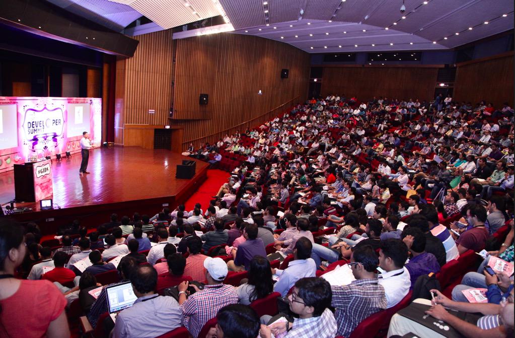 sebi2706's tweet photo. @JBossForge @jbosstools So you were mentioned today at #gids keynote in front of more than 1000 attendees http://t.co/CWomAVdKUW