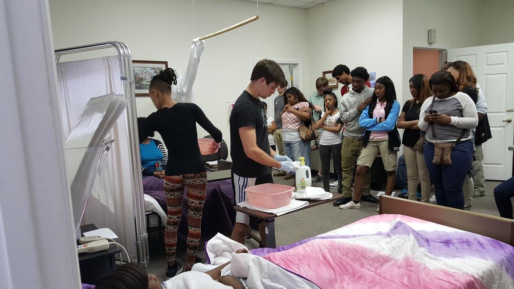 PatrickHenryHS's tweet photo. Learning about CNA training http://t.co/unLDypX0fI
